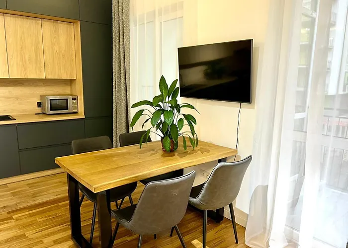 Apartamento Osapart Shevchenka 19 Leópolis